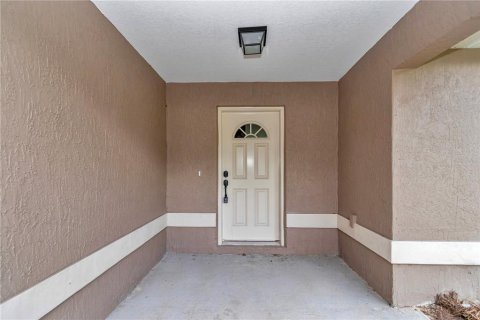 Casa en venta en Summerfield, Florida, 4 dormitorios, 162.3 m2 № 2383437 - foto 2