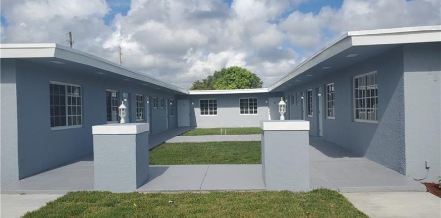 Квартира в Вест-Парк, Флорида 1 спальня, 398.74м2 № 1022308