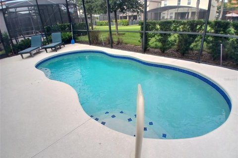 House in Davenport, Florida 5 bedrooms, 258.64 sq.m. № 1914045 - photo 23