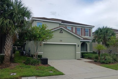 House in Davenport, Florida 5 bedrooms, 258.64 sq.m. № 1914045 - photo 4