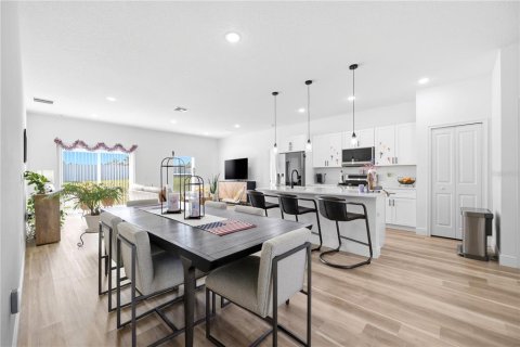 Villa ou maison à vendre à Ocala, Floride: 4 chambres, 171.87 m2 № 2202812 - photo 15