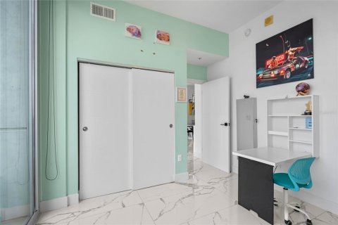Condo in Tampa, Florida, 2 bedrooms  № 1437444 - photo 18