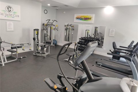 Condo in Aventura, Florida, 2 bedrooms  № 1798699 - photo 26