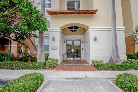 Condo in Aventura, Florida, 2 bedrooms  № 1798699 - photo 22