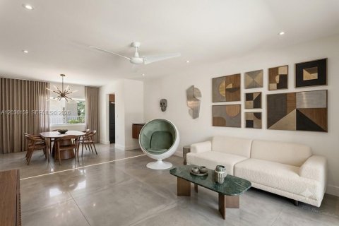 Copropriété à vendre à Bay Harbor Islands, Floride: 1 chambre, 78.6 m2 № 2085881 - photo 27