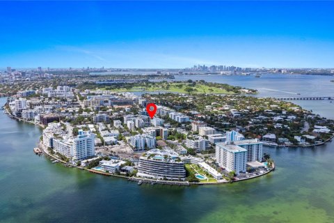 Copropriété à vendre à Bay Harbor Islands, Floride: 1 chambre, 78.6 m2 № 2085881 - photo 5