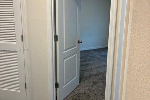 Adosado en venta en South Daytona, Florida, 3 dormitorios, 157 m2 № 2154394 - foto 25