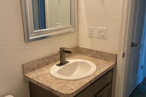 Adosado en venta en South Daytona, Florida, 3 dormitorios, 157 m2 № 2154394 - foto 21