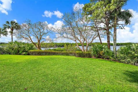 Villa ou maison à vendre à Jupiter, Floride: 6 chambres, 606.09 m2 № 2064931 - photo 19