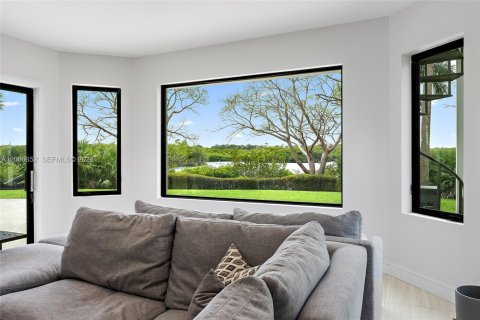 Villa ou maison à vendre à Jupiter, Floride: 6 chambres, 606.09 m2 № 2064931 - photo 15