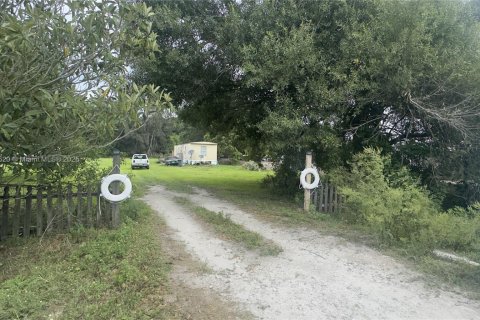 Land in Clewiston, Florida № 1768919 - photo 4