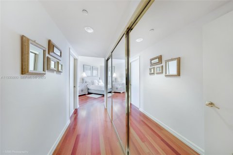 Condo in Aventura, Florida, 3 bedrooms № 2060019 - photo 20