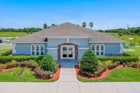 Villa ou maison à vendre à St. Lucie, Floride: 4 chambres, 169.08 m2 № 2245748 - photo 18