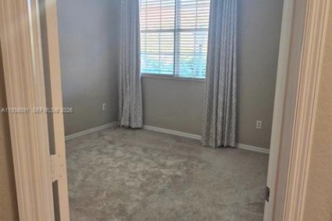 Townhouse in Tamarac, Florida 2 bedrooms, 100.06 sq.m. № 1996264 - photo 26