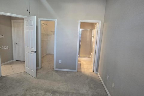 Townhouse in Tamarac, Florida 2 bedrooms, 100.06 sq.m. № 1996264 - photo 28