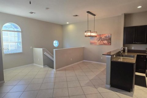 Townhouse in Tamarac, Florida 2 bedrooms, 100.06 sq.m. № 1996264 - photo 16