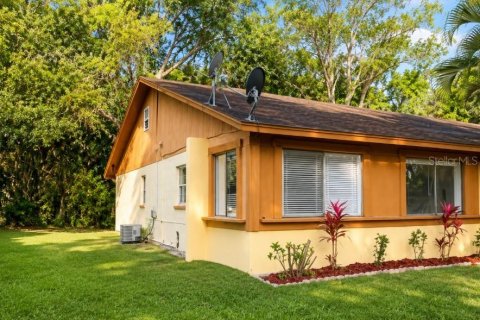 Apartment in Lakeland, Florida 2 bedrooms, 95.88 sq.m. № 2157755