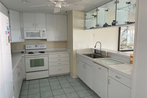 Casa en alquiler en Nokomis, Florida, 3 dormitorios, 273.97 m2 № 380569 - foto 18