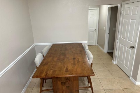 Condo in Orlando, Florida, 1 bedroom  № 1777329 - photo 14