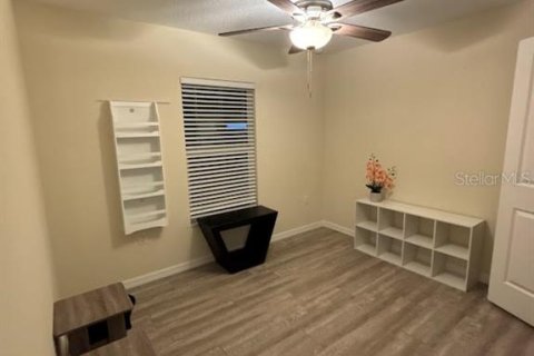 Villa ou maison à louer à Tampa, Floride: 3 chambres, 117.06 m2 № 2148589 - photo 16