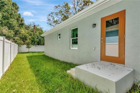 Villa ou maison à louer à Tampa, Floride: 3 chambres, 117.06 m2 № 2148589 - photo 19