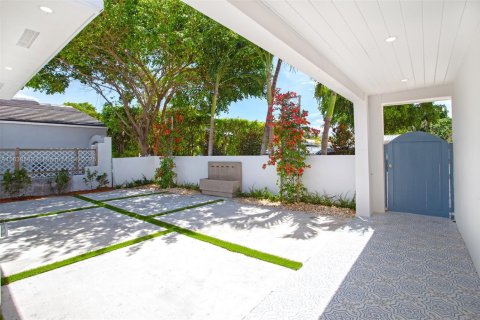 Casa en venta en Miami Beach, Florida, 3 dormitorios, 154.12 m2 № 1825589 - foto 4