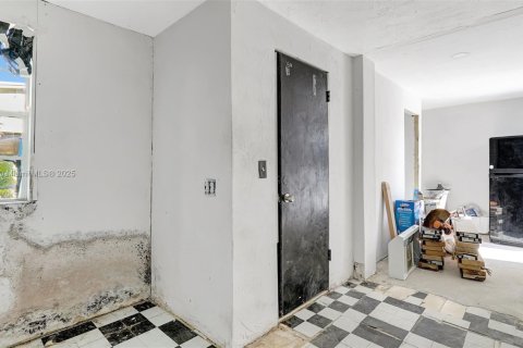 Villa ou maison à vendre à Fort Lauderdale, Floride: 3 chambres, 84.73 m2 № 1938118 - photo 19