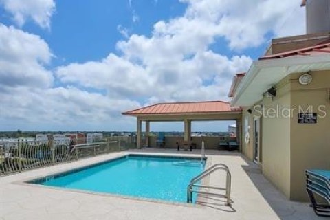 Condo in Saint Petersburg, Florida, 2 bedrooms  № 1909145 - photo 19