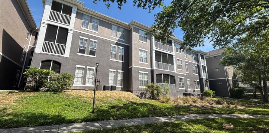 Condominio en Tampa, Florida, 2 dormitorios № 1875868