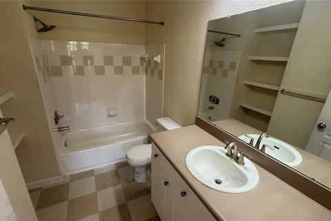 Condo in Tampa, Florida, 2 bedrooms  № 1875868 - photo 7