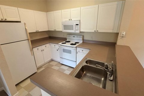 Condo in Tampa, Florida, 2 bedrooms  № 1875868 - photo 5