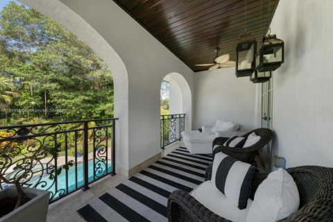 Casa en venta en Coral Gables, Florida, 6 dormitorios, 494.8 m2 № 1950869 - foto 13