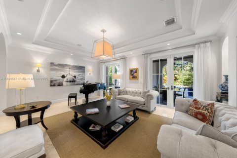 Casa en venta en Coral Gables, Florida, 6 dormitorios, 494.8 m2 № 1950869 - foto 5