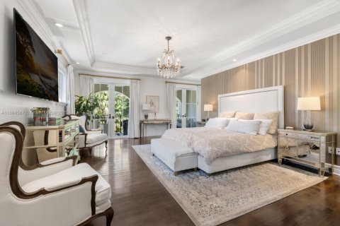 Casa en venta en Coral Gables, Florida, 6 dormitorios, 494.8 m2 № 1950869 - foto 11