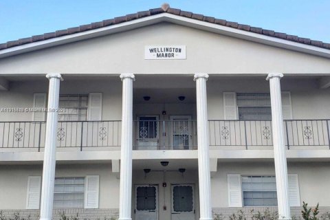 Condo in Coral Springs, Florida, 2 bedrooms  № 1971625 - photo 17