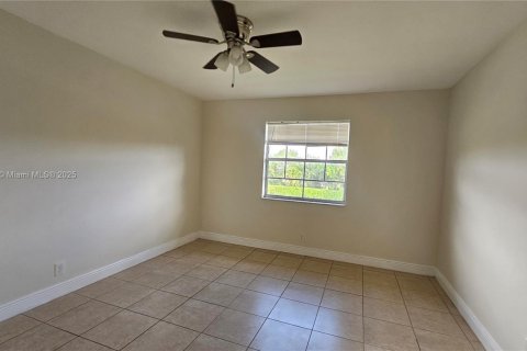 Condo in Coral Springs, Florida, 2 bedrooms  № 1971625 - photo 9