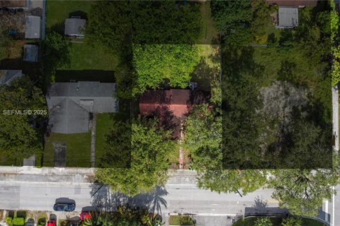 Villa ou maison à vendre à Miami, Floride: 3 chambres, 117.99 m2 № 1990731 - photo 26