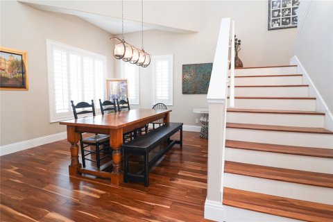 Casa en venta en Treasure Island, Florida, 4 dormitorios, 427.26 m2 № 1598659 - foto 7