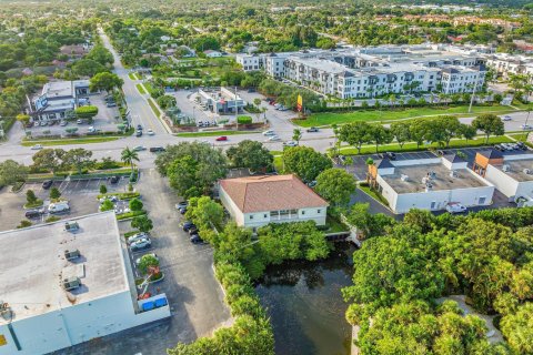 Villa ou maison à vendre à North Palm Beach, Floride: 4 chambres, 556.58 m2 № 2082326 - photo 21