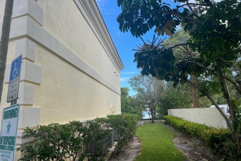 Villa ou maison à vendre à North Palm Beach, Floride: 4 chambres, 556.58 m2 № 2082326 - photo 4