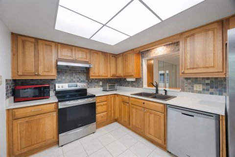 Condo in Clearwater, Florida, 2 bedrooms  № 1876605 - photo 6