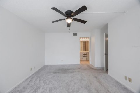 Condo in Clearwater, Florida, 2 bedrooms  № 1876605 - photo 25