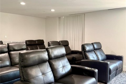 Condo in Fort Lauderdale, Florida, 1 bedroom  № 2086699 - photo 19