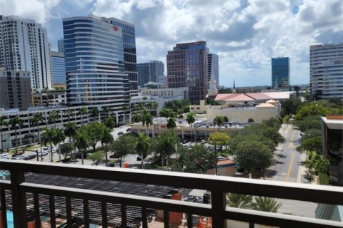 Condo in Fort Lauderdale, Florida, 1 bedroom  № 2086699