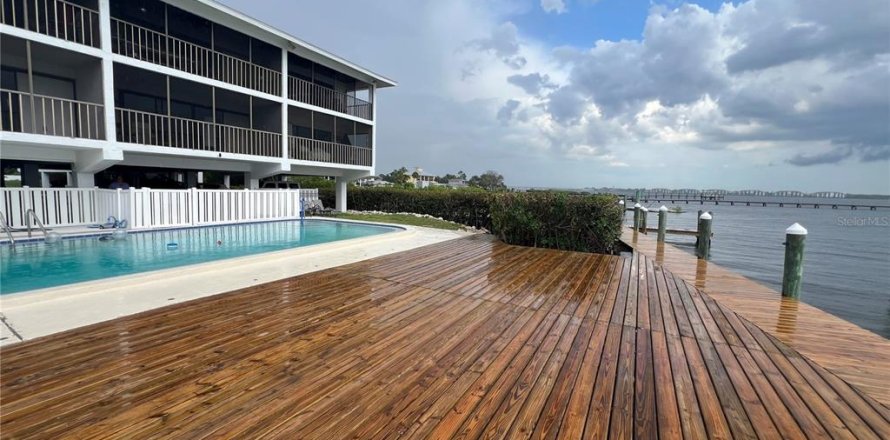 Condo in Ellenton, Florida, 2 bedrooms № 2239690