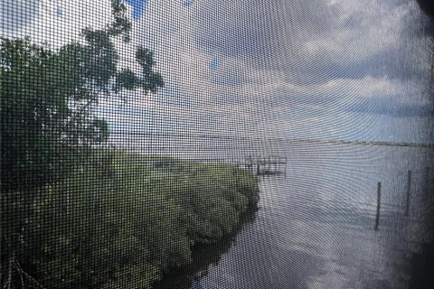 Condo in Ellenton, Florida, 2 bedrooms № 2239690 - photo 16