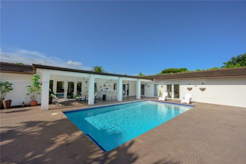 House in Palmetto Bay, Florida 4 bedrooms, 178.93 sq.m. № 1846163 - photo 26