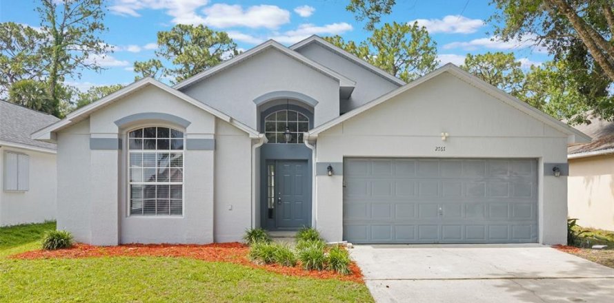 House in Lake Mary, Florida 3 bedrooms, 151.52 sq.m. № 1793367