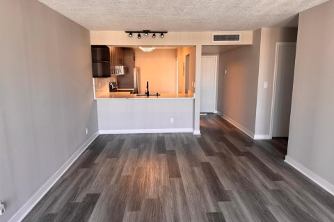 Copropriété à louer à Boca Raton, Floride: 1 chambre, 73.86 m2 № 2380005 - photo 28