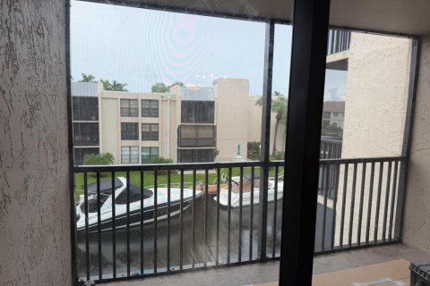 Copropriété à louer à Boca Raton, Floride: 1 chambre, 73.86 m2 № 2380005 - photo 2